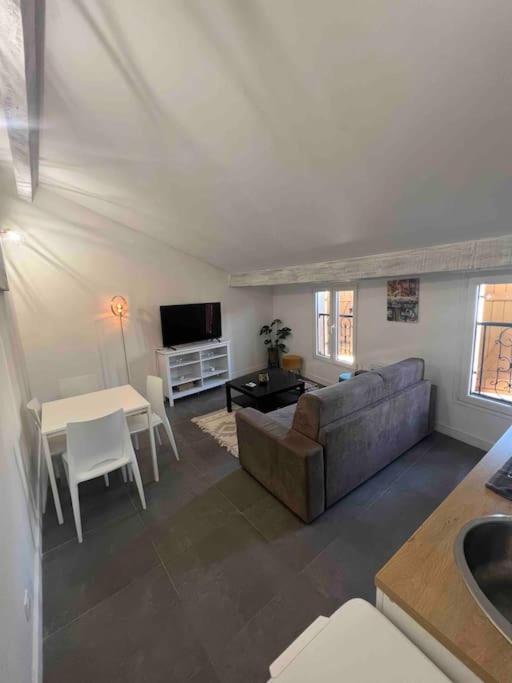 Magnifique T3 Duplex Appartement Aubagne Buitenkant foto